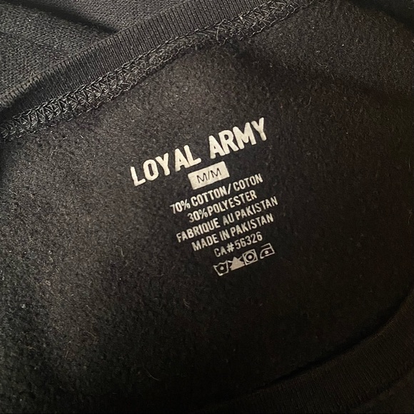 L.A Cropped Sweater - Picture 6 of 6